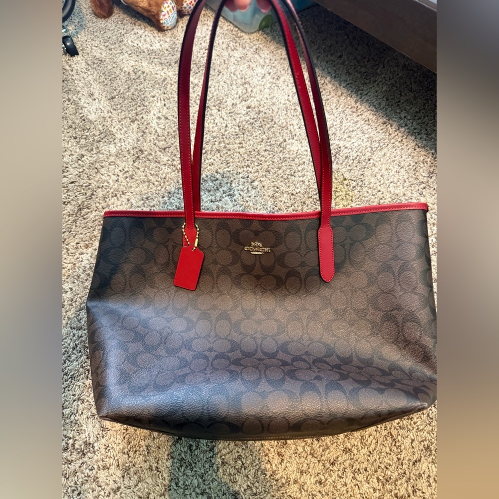 Coach city tote